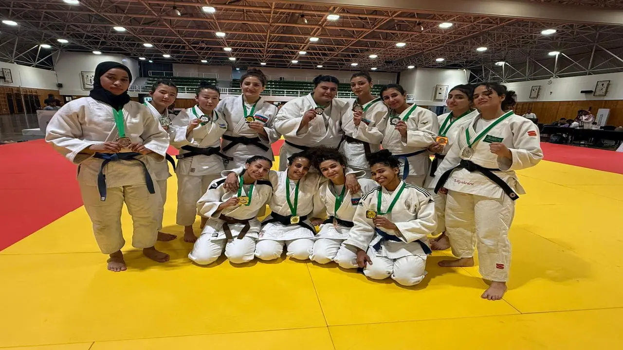 إنجاز بارز سداسية عشرية.. سيدات جودو القادسية يحصلن على 13 ميدالية في البطولة المفتوحة